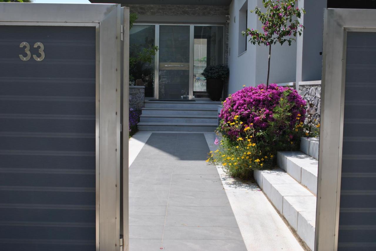 Elion Luxury Apartments Каламата Екстер'єр фото