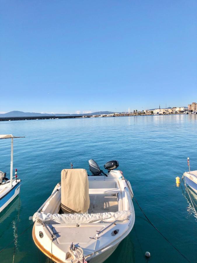 Elion Luxury Apartments Каламата Екстер'єр фото