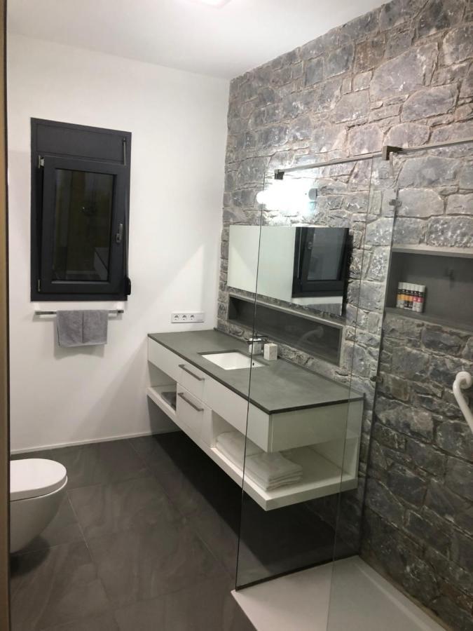 Elion Luxury Apartments Каламата Екстер'єр фото