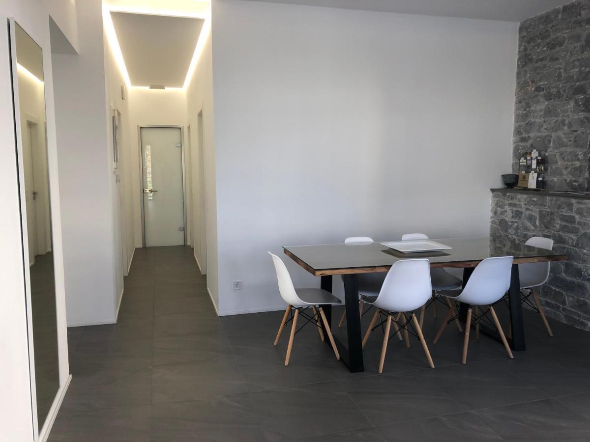 Elion Luxury Apartments Каламата Екстер'єр фото
